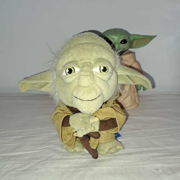 Yoda / baby Yoda plush / Toy - Picture 6 of 10